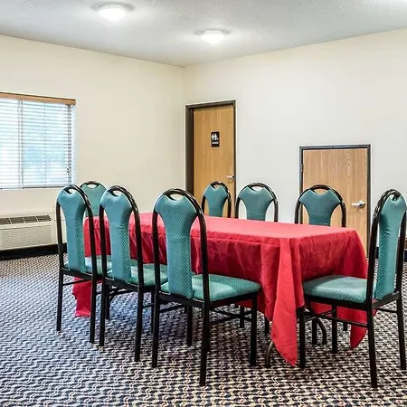 Quality Inn 